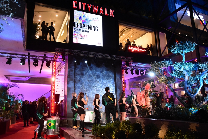 Opening of Rock N Rumps